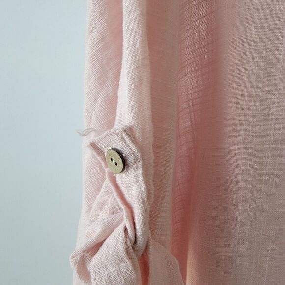 beyond capri top womens size one size  button up pink roll-Tab sleeve - Picture 6 of 8